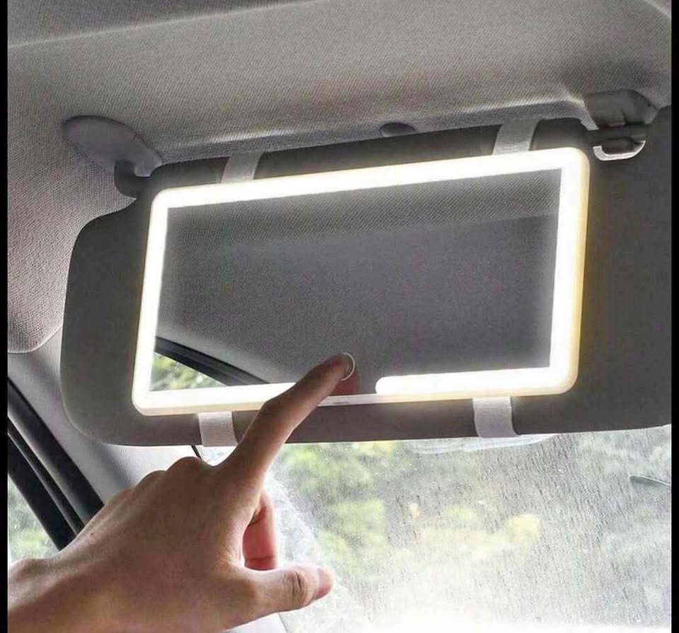 ESPEJO DE TOCADOR CON LUZ LED PARA VEHICULO MOD XR-2177